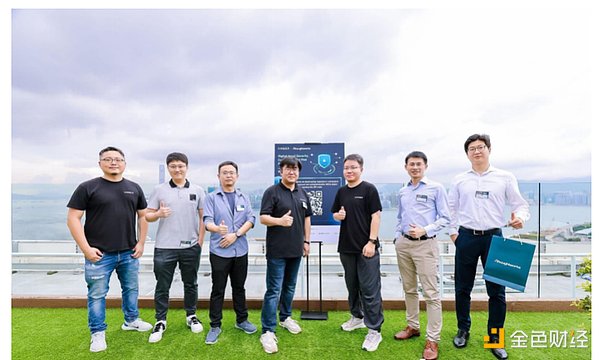 加密货币争霸赛：谁将率先突破1美元的心理关口？